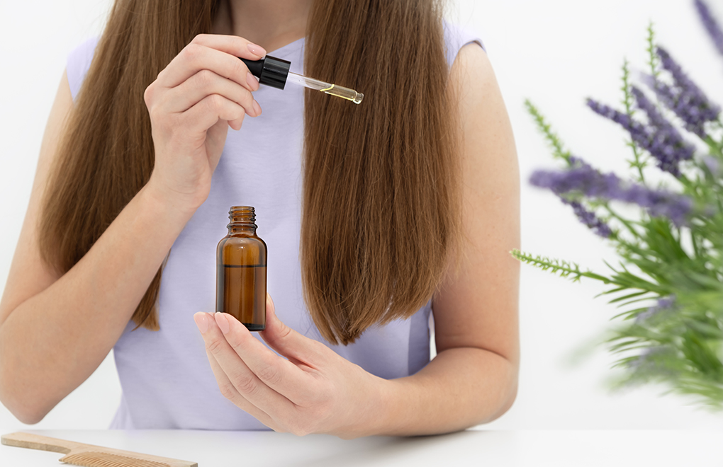 hair growth oil,clean hair growth oil,vegan hair growth oil manufacturer,sulfate-free hair oil private label,natural hair oil for hair growth,private label hair oil supplier,cruelty-free hair care manufacturer,hair oil,hair care