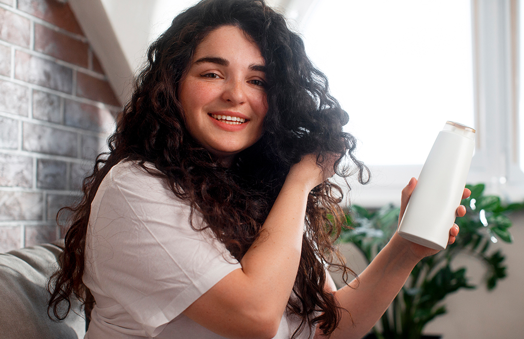 custom hair care regimen,hair care routine by hair type,private label hair care systems,dry hair care routine,curly hair regimen,damaged hair repair system,scalp care routine,hair care product line strategy,oem hair care solutions,hair care