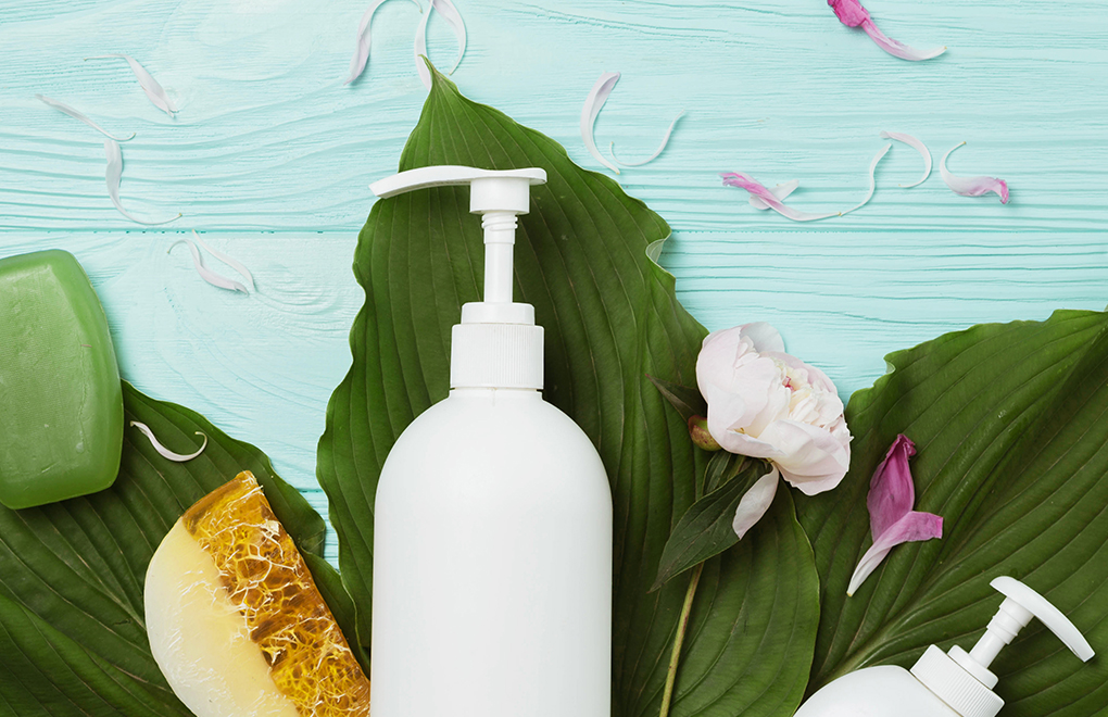 natural custom shampoo,organic custom shampoo,natural shampoo formulation,organic shampoo manufacturer,clean beauty shampoo,sulfate-free organic shampoo,custom hair care products,custom shampoo,private label shampoo