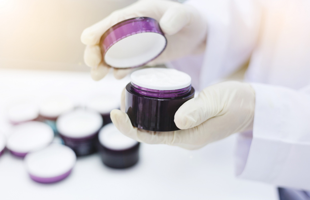 custom hair mask manufacturer,private label hair mask,hair mask oem manufacturer,premium hair mask treatment,hair mask product development,hair mask manufacturing,hair mask