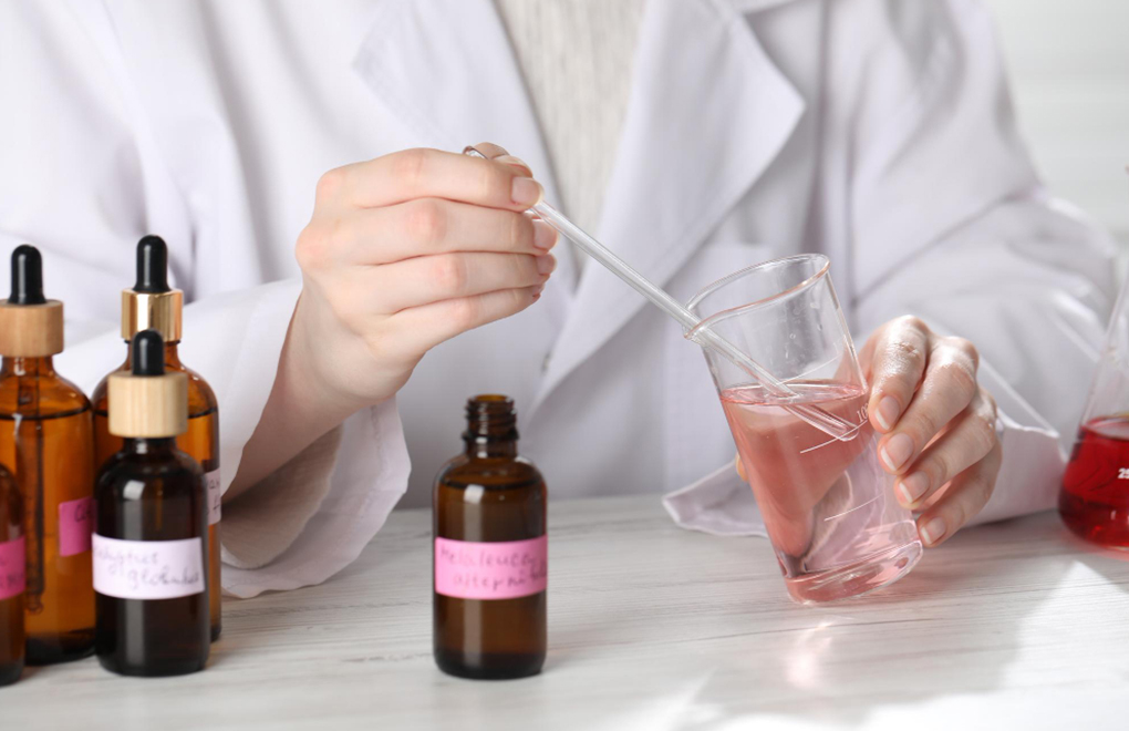 custom hair care formulation,hair care formulation process,custom cosmetic formulation,custom hair care products,hair care product development,hair care manufacturer