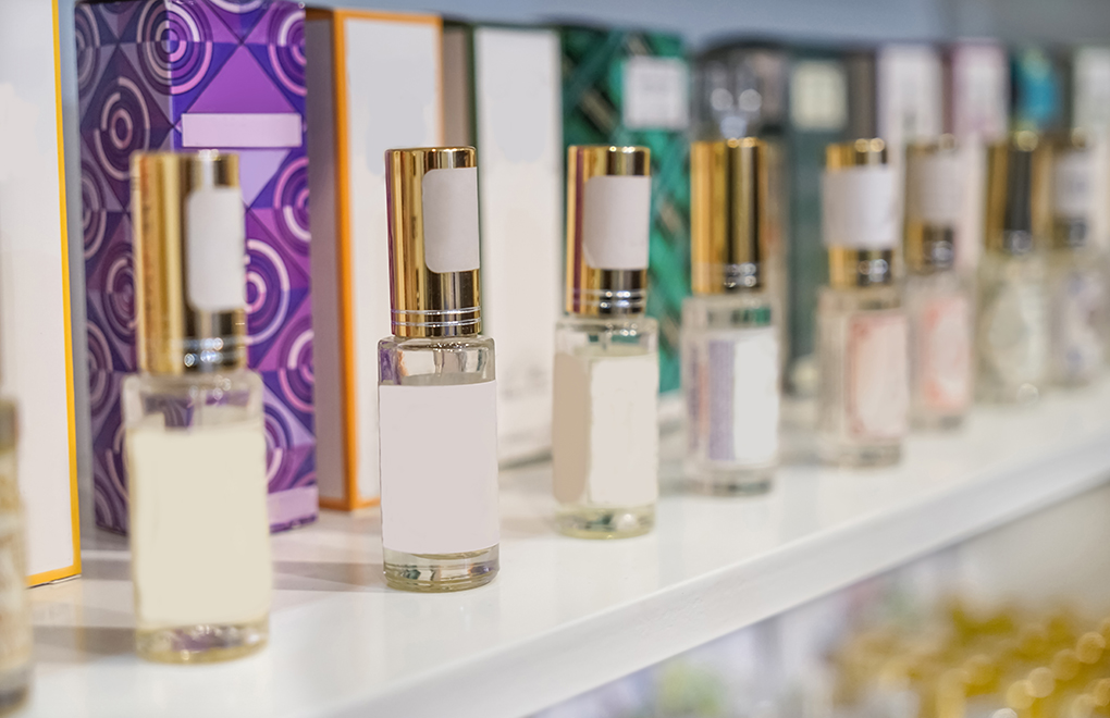 private label hair care for salons,salon private label hair products,hair care products for salons,salon product line,professional hair care products,hair care supplier for salons